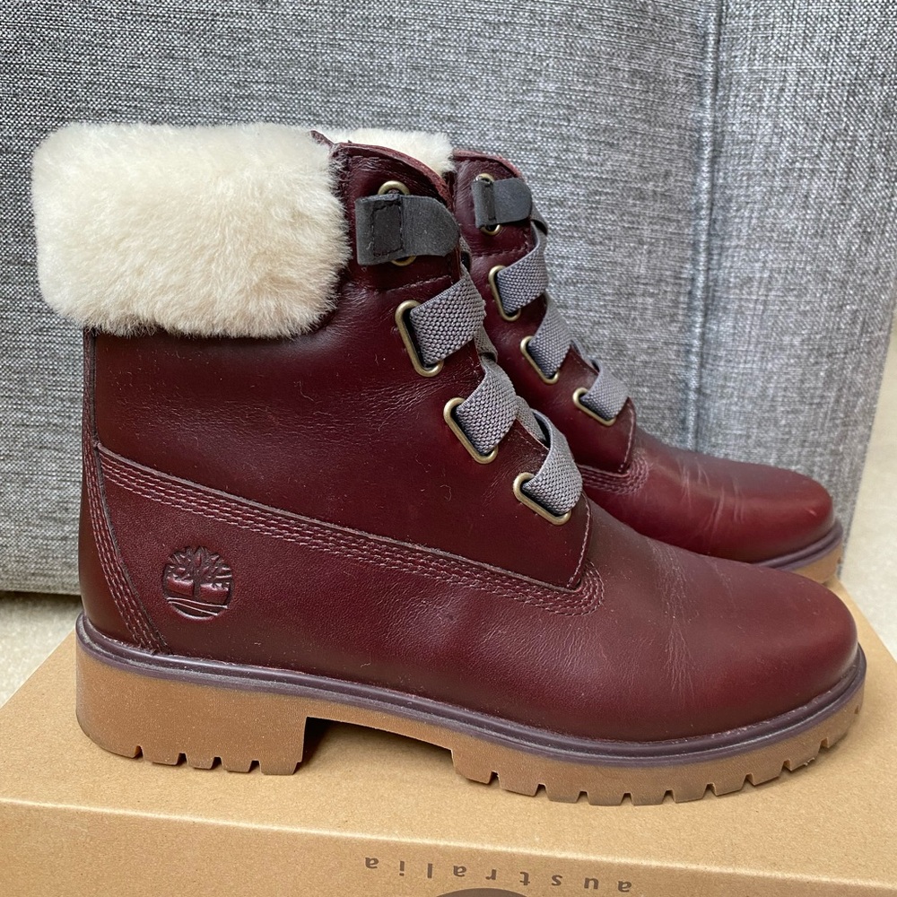 Timberland Burgundy Boots with Soft White Lining